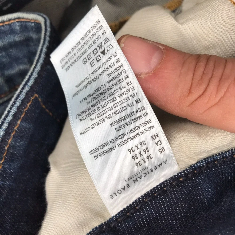 American Eagle Athletic Fit Jeans Mens 36x36 Blue Stone Wash Stretch Denim NEW